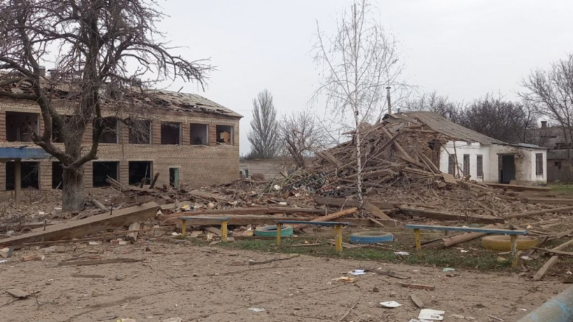Ruins of a school in Stepne village, Zaporizhia district, December 2022. Source: Suspilne Zaporizhia.
